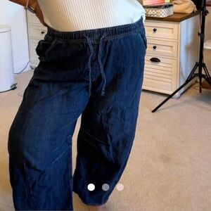 GAP Dark Blue Women’s Barrel Jeans